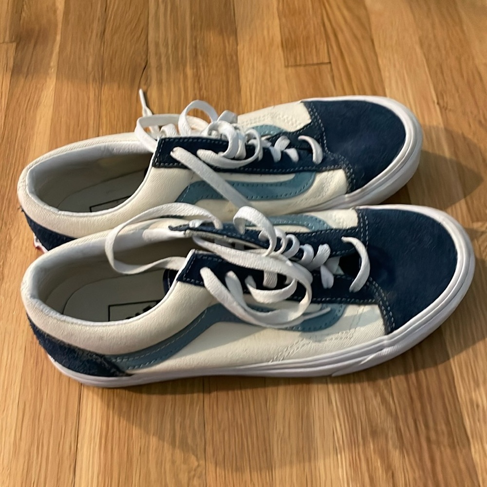 Vans Old Skool Shoes